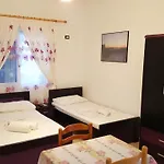 Family Haruni Hotel Ksamil