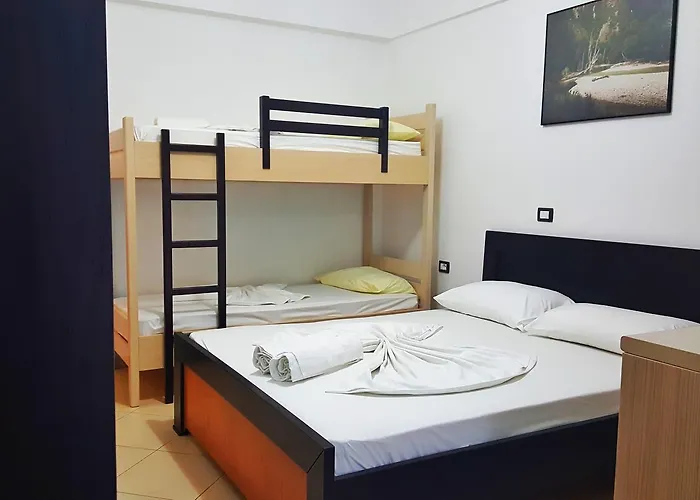 Family Haruni * Ksamil