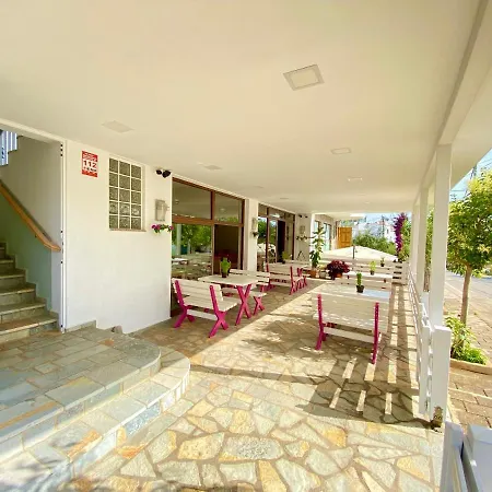 Family Haruni Hotel *