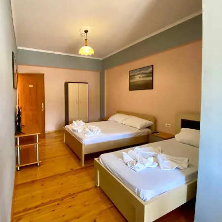 Hotel Family Haruni Ksamil